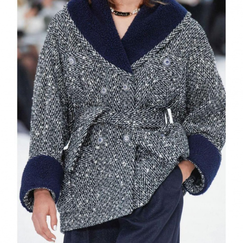 Ткань пальтовая твид Chanel серого цвета